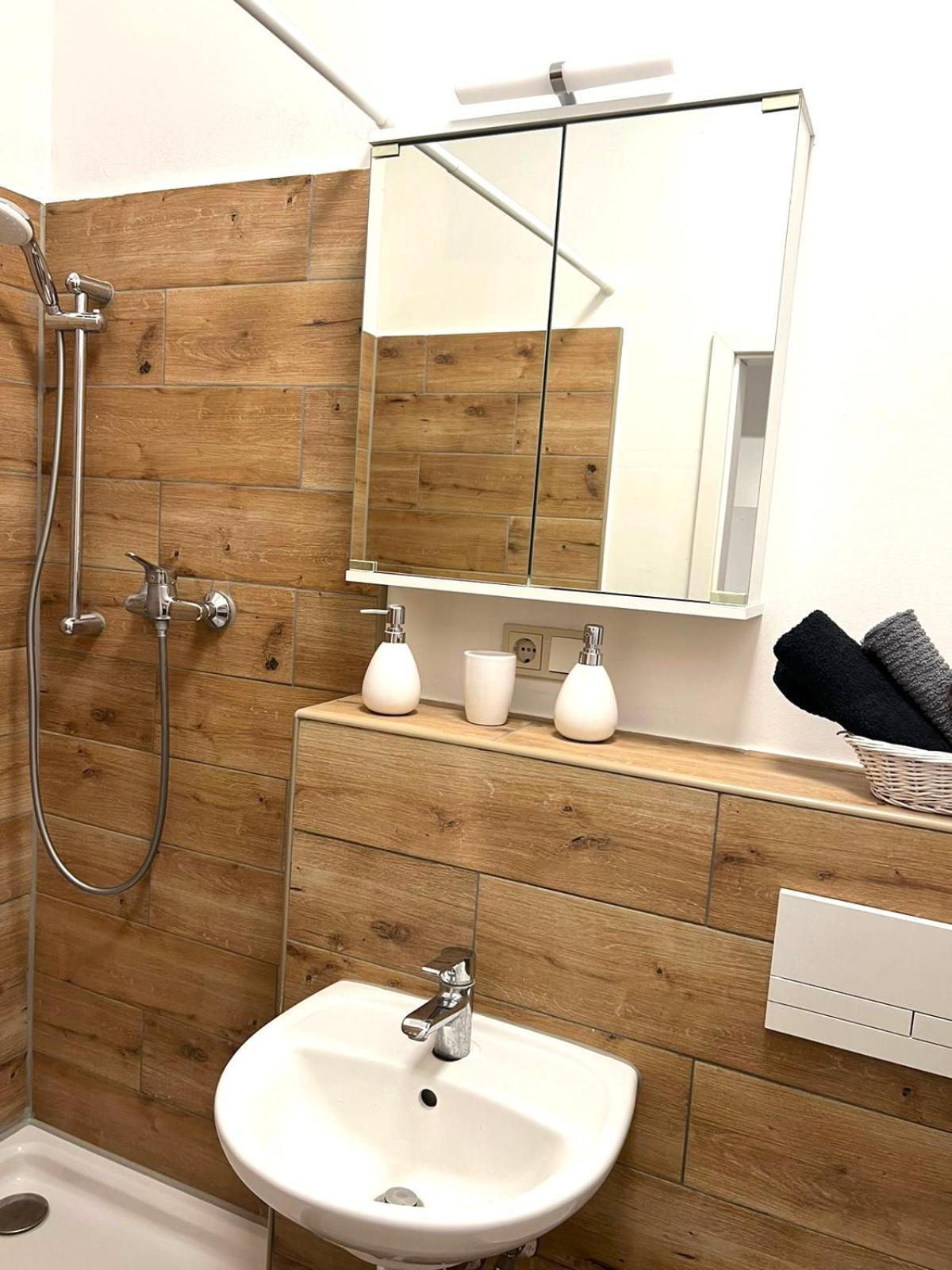 Be My Guest In Mannheim Apartment Bagian luar foto